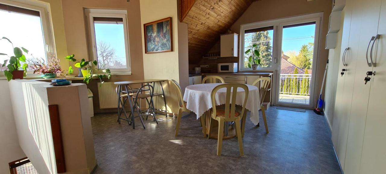Hajas Familia Kiado Szobak Balatonmáriafürdő 외부 사진